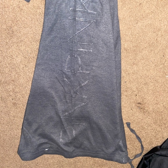 Pink by Victoria’s Secret lightweight sweatsuit - Picture 8 of 9
